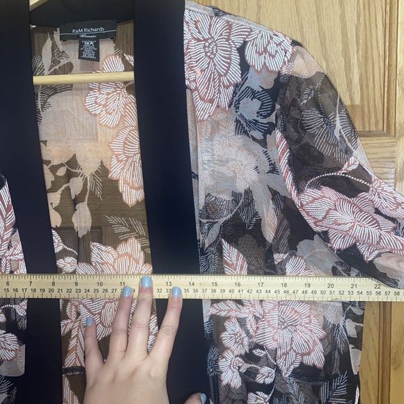 R&M Richard’s 18W Beautiful Sheer Woman’s Cardigan - Picture 7 of 12